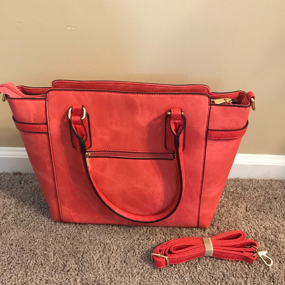 Large Red Handbag w/ Shoulder Strap